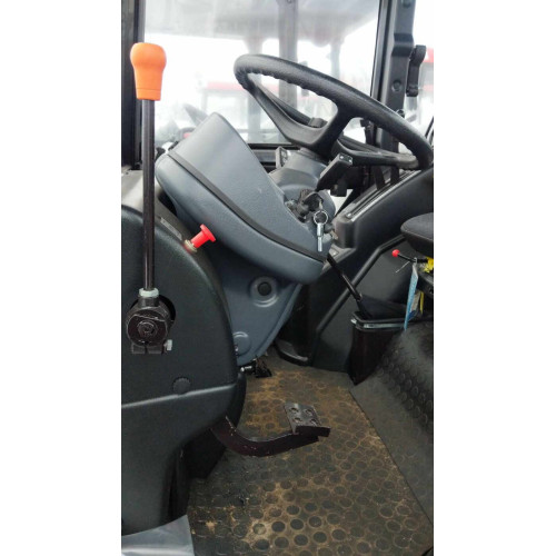 Фронтальный погрузчик МУП на базе трактора 921.3, 2023 г