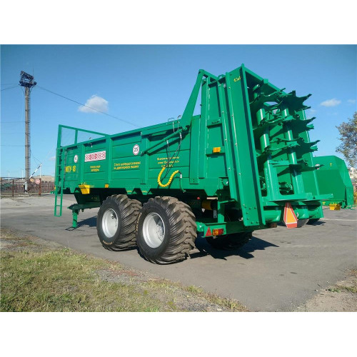 Машина для внесения твердых органических удобрений МТУ-18