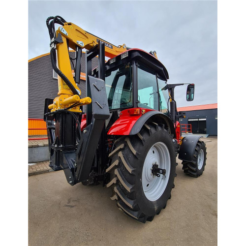 Лесной манипулятор на базе трактора БЕЛАРУС