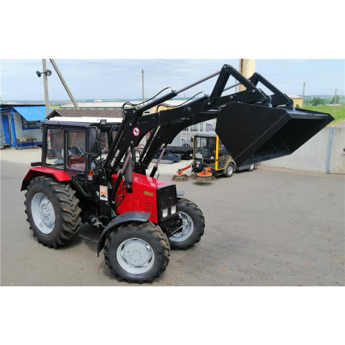 Погрузчик ДМЭ-1000 на базе трактора Беларус